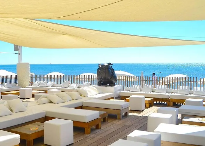 - Gaya Centre Apartamento *